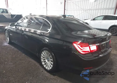 2011 BMW 750Li xDrive z USA, uszkodzony, nr VIN WBAKC8C58BC433036